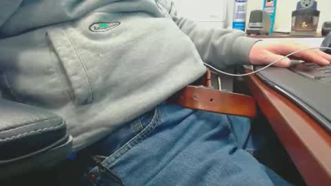 make me cum c2c talk to me online show from February 9, 9:30 pm