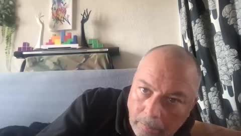 srekos38 online show from May 5, 1:13 pm