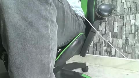 sr master cum its my old account online show from November 12, 2:28 am