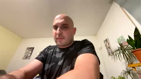 sta13 online show from May 14, 8:29 pm