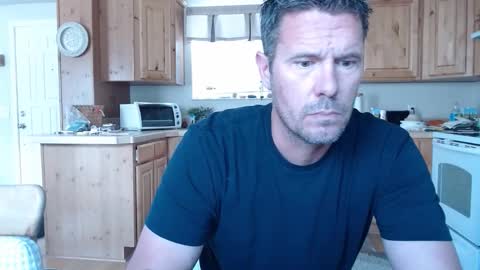 stanmuch16 online show from December 19, 9:45 pm