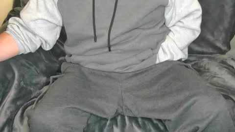 Snapshot of stayin_hard chatting on January 9, 11:13 pm stayin hard online show from January 9, 11:13 pm