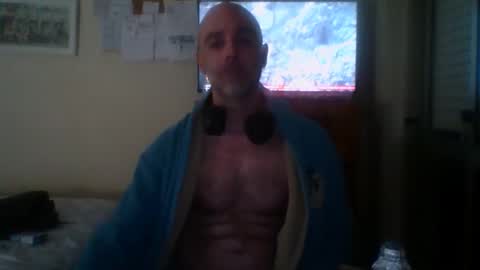 stb401 online show from November 9, 12:03 am