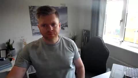 steelk2010 online show from March 26, 1:04 pm