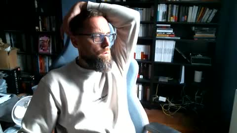 Snapshot of stefffg chatting on September 27, 9:51 am MeStef online show from September 27, 9:51 am