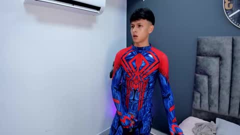 Stephane Rouss online show from November 1, 1:20 am