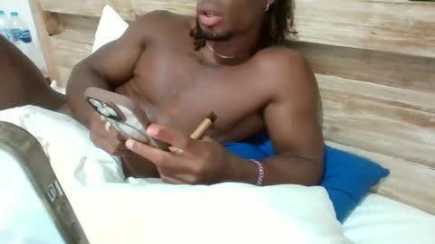 stevenbr359 online show from September 14, 10:23 pm