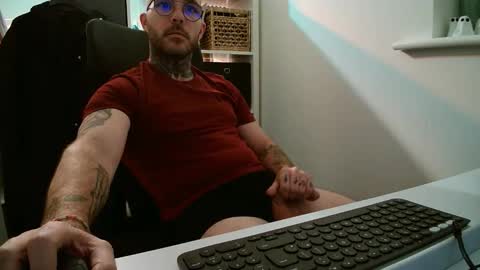 stevie_rae online show from October 27, 9:28 pm