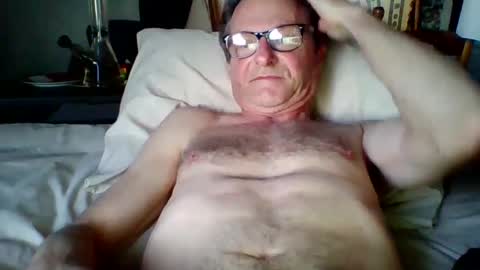 steviehard7 online show from January 7, 3:33 pm