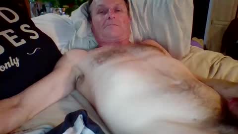 steviehard7 online show from February 11, 5:05 am