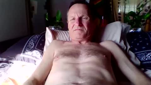 steviehard7 online show from February 21, 10:04 pm