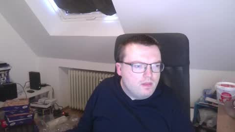 Oliver online show from March 24, 5:45 am