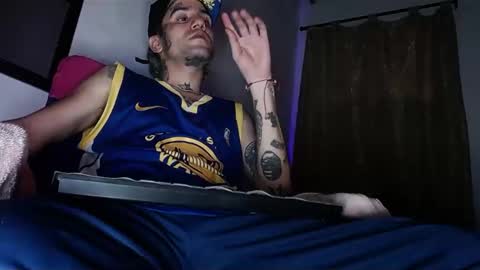 stiven online show from January 28, 2:11 am