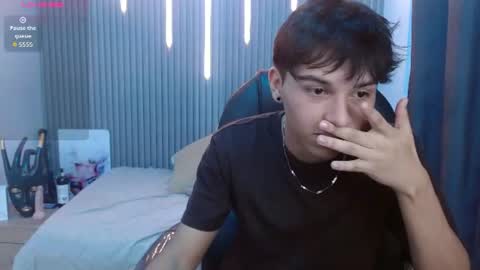 Stiwen online show from July 28, 3:21 pm