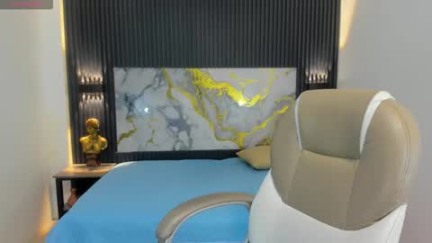 Stiwen online show from October 21, 3:37 pm