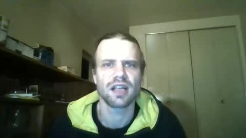 stockingsnfeet online show from April 12, 1:20 am