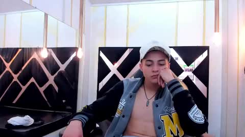 stonne69 online show from February 19, 12:35 am