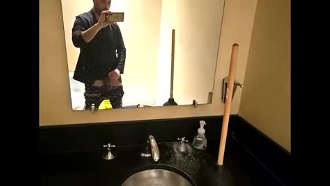 stopshottttt online show from April 13, 5:46 pm