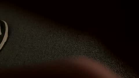 stout0818 online show from April 1, 10:28 am