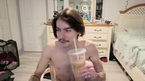 str8whiteboy21 online show from February 9, 3:05 pm