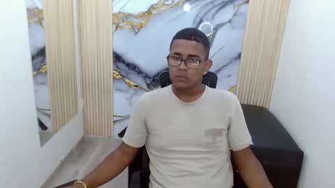 StraightBigCock online show from November 16, 2:03 am