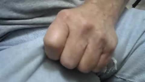 strokeone7 online show from June 4, 12:38 am