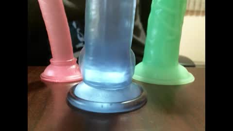 Snapshot of studinto chatting on February 23, 4:55 am BadBrad online show from February 23, 4:55 am