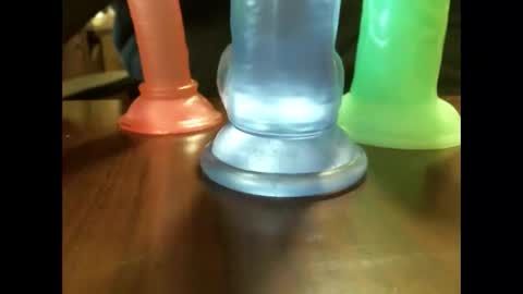 Snapshot of studinto chatting on February 15, 7:38 am BadBrad online show from February 15, 7:38 am