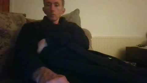 stuuuey73 online show from November 25, 10:45 pm