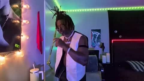 Hot Chocolate online show from November 18, 6:50 am