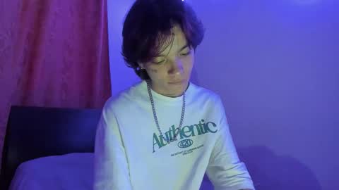 nico online show from December 16, 6:26 pm