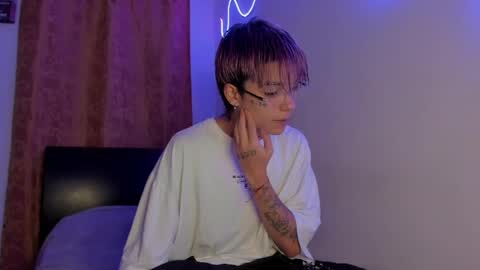 nico online show from April 8, 10:40 pm