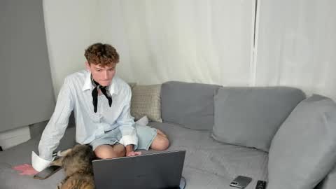 Kevin online show from October 23, 8:12 pm