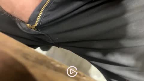 suck_me34 online show from April 10, 11:23 pm