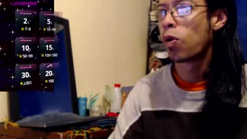 suggabrown_ online show from June 11, 6:55 am