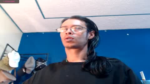 suggabrown_ online show from July 1, 3:35 pm