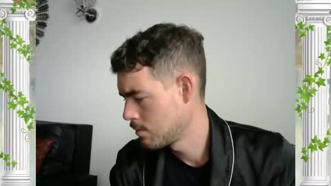 The Sultan online show from December 1, 6:55 pm