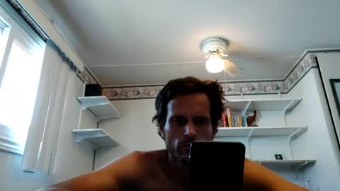 sundryparrot123 online show from June 13, 10:40 pm