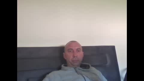 super42835015 online show from May 3, 2:42 pm