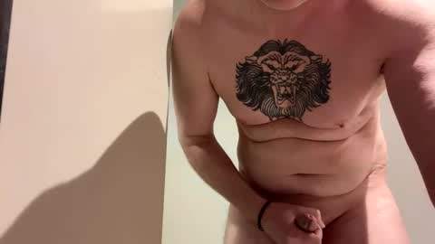 super4wesomeguy69 online show from June 7, 7:04 am