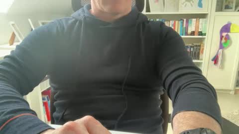 surfstar81 online show from April 20, 9:56 am