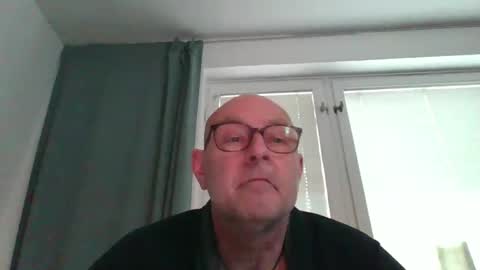 svenskdaddy online show from February 25, 9:09 am