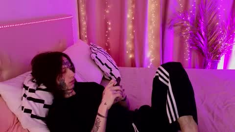 Eric online show from March 25, 4:00 pm