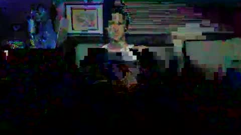 Snapshot of swaggdaddy93 chatting on October 14, 5:03 am Playboy online show from October 14, 5:03 am