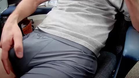 Stick around its a grower online show from May 1, 3:03 pm