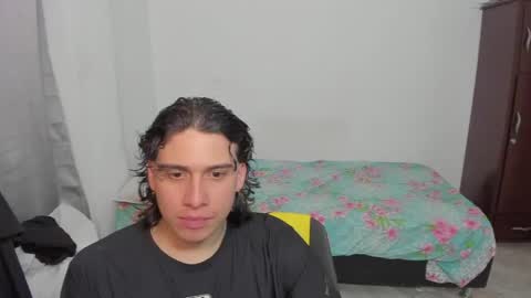 Lian online show from May 16, 1:36 am