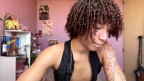 Snapshot of swettcabol chatting on February 22, 4:59 pm swettcabol online show from February 22, 4:59 pm