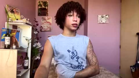 Snapshot of swettcabol chatting on January 31, 4:06 pm swettcabol online show from January 31, 4:06 pm