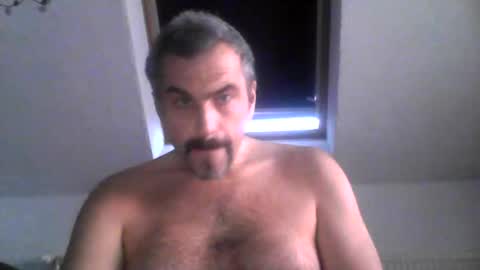 swinger_men_austria online show from November 17, 6:38 am