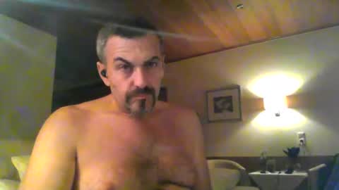 Snapshot of swinger_men_austria chatting on October 20, 10:24 pm swinger_men_austria online show from October 20, 10:24 pm